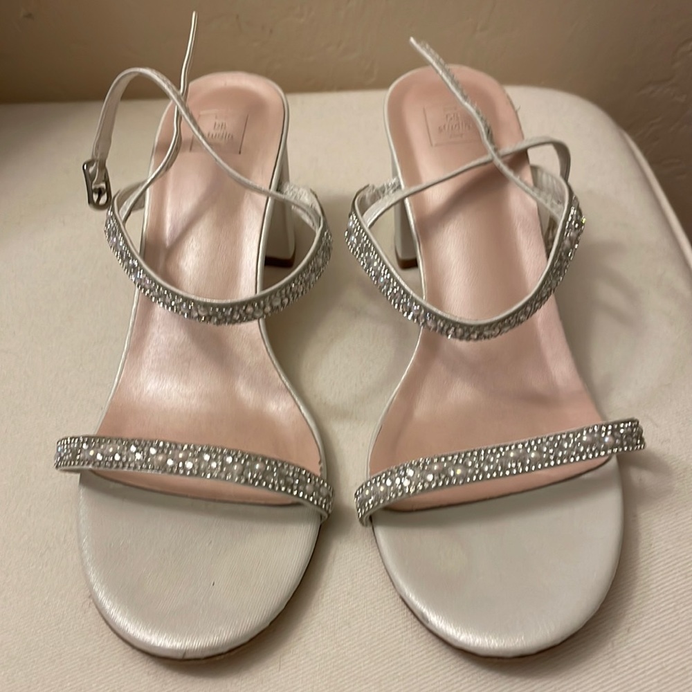White DB studio Heels
